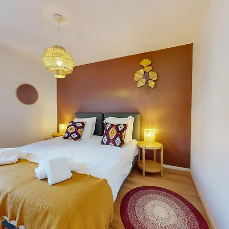 Elegance, 6 Pers 1 Parking Lejlighed